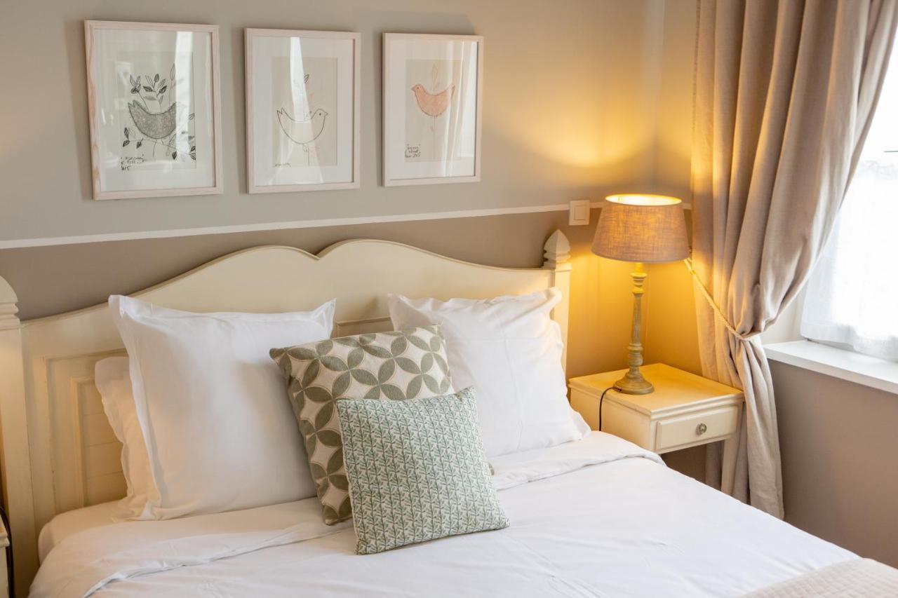 Hotel Traiteur Les Ormes, The Originals Relais Barneville-Carteret Ngoại thất bức ảnh