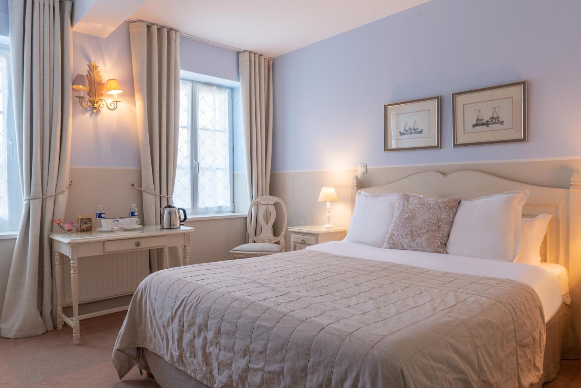 Hotel Traiteur Les Ormes, The Originals Relais Barneville-Carteret Ngoại thất bức ảnh